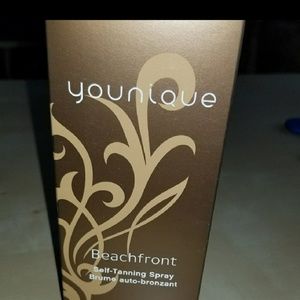 Younique Beachfront Self-Tanning Spray